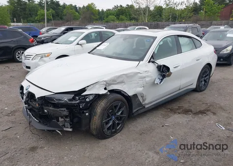 2024 BMW I4 Edrive35 z USA, uszkodzony, nr VIN WBY43AW0XRFS64888